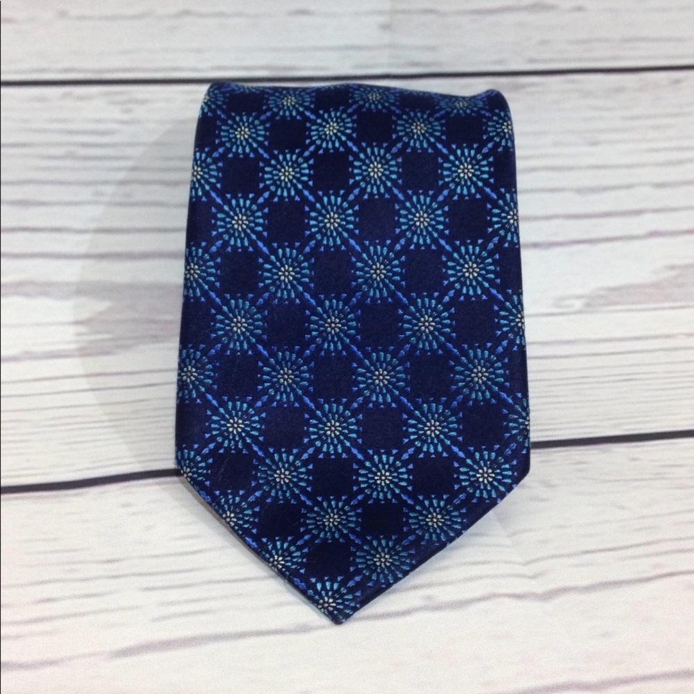 BCBG // Attitude Necktie Silk Blue Print